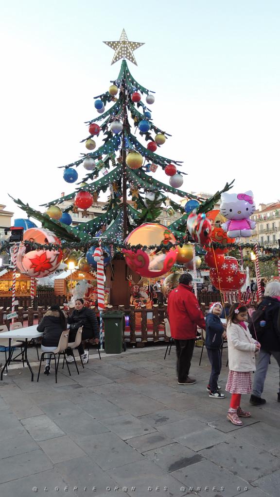 2023 12 19 TOULON AVANT NOEL (47).JPG -           